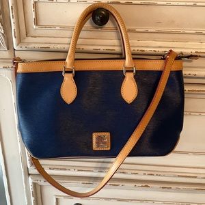 Dooney & Bourke Purse